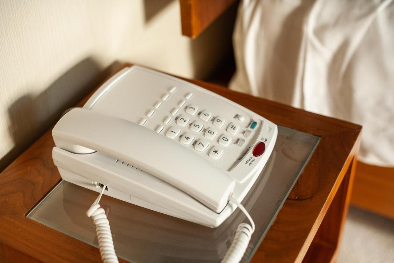 Berwick Manor Hotel Rainham  Ngoại thất bức ảnh