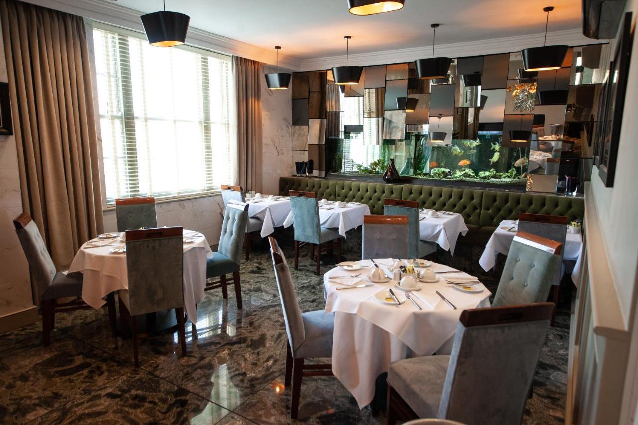 Berwick Manor Hotel Rainham  Ngoại thất bức ảnh